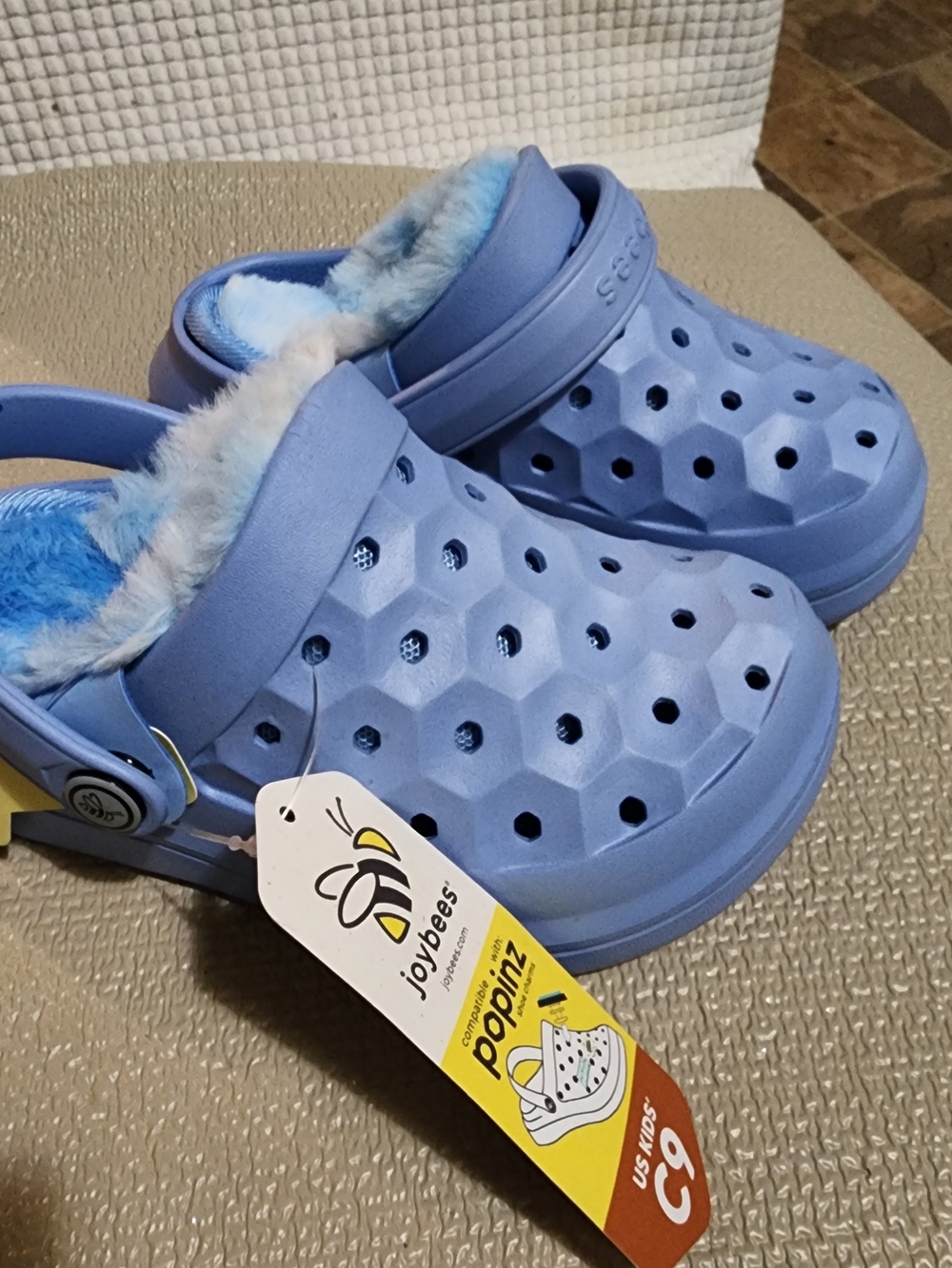 Nwt Joybees Kids' Light Blue Fleece-Lined Slip-On Clog c9